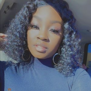 Meet your Posher, Darnisha